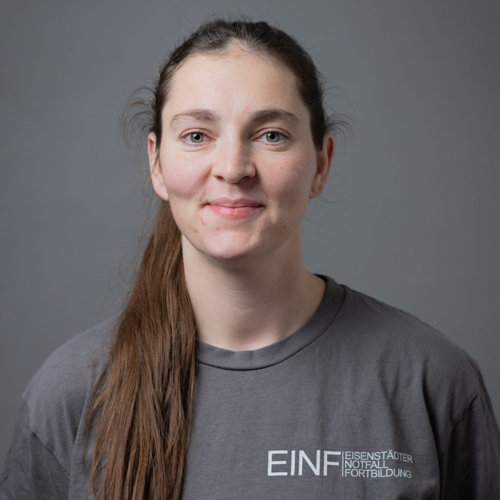 Dr. Marlies Prünner Dr. Marlies Prünner